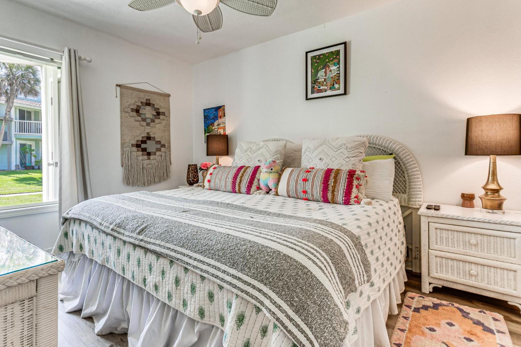 Eco-Bungalow Condo Pensacola Beach Access! Luaran gambar