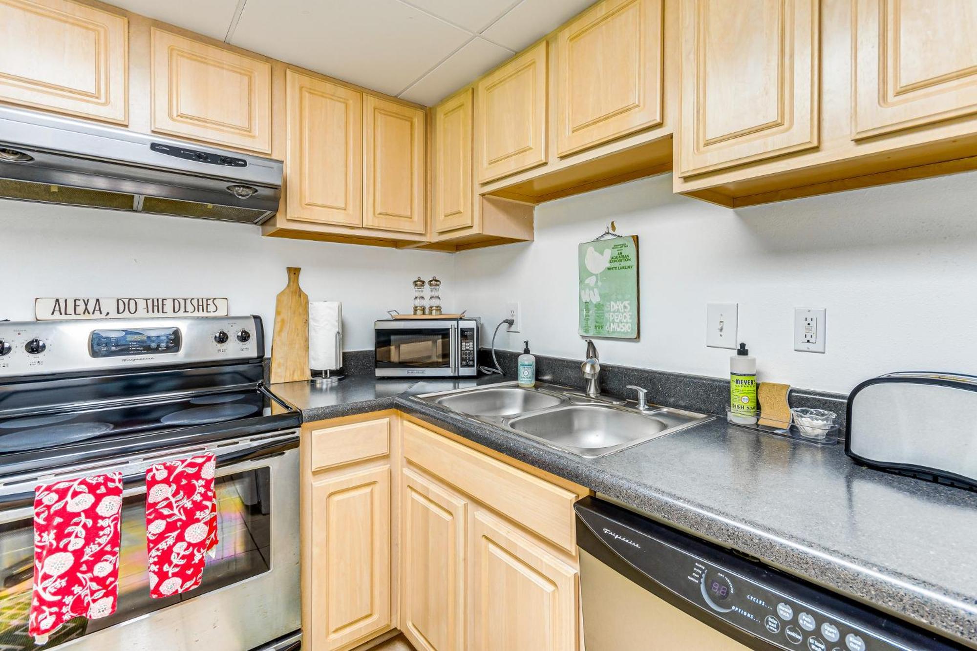 Eco-Bungalow Condo Pensacola Beach Access! Luaran gambar